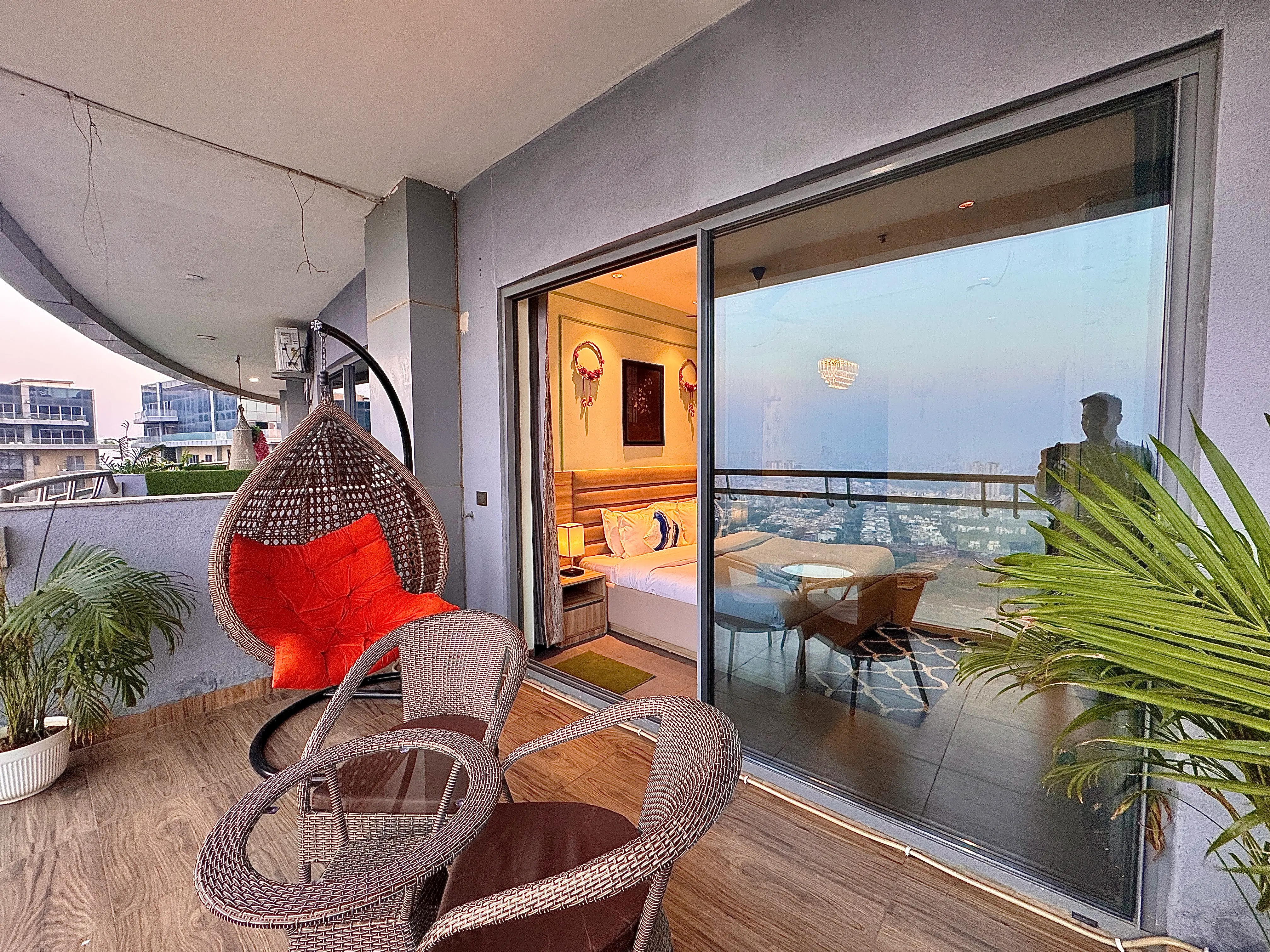 mulberry-homes-supernova-spira-balcony-view-noida