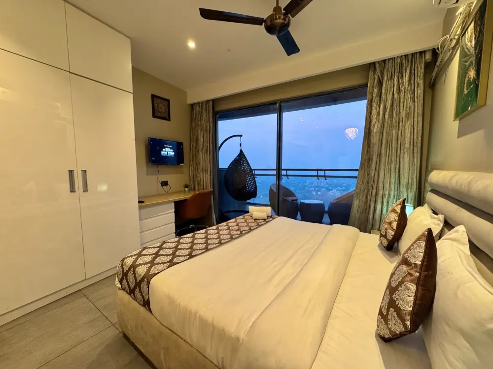 Room with wooden flooring at Mulberry Homes Supernova Noida