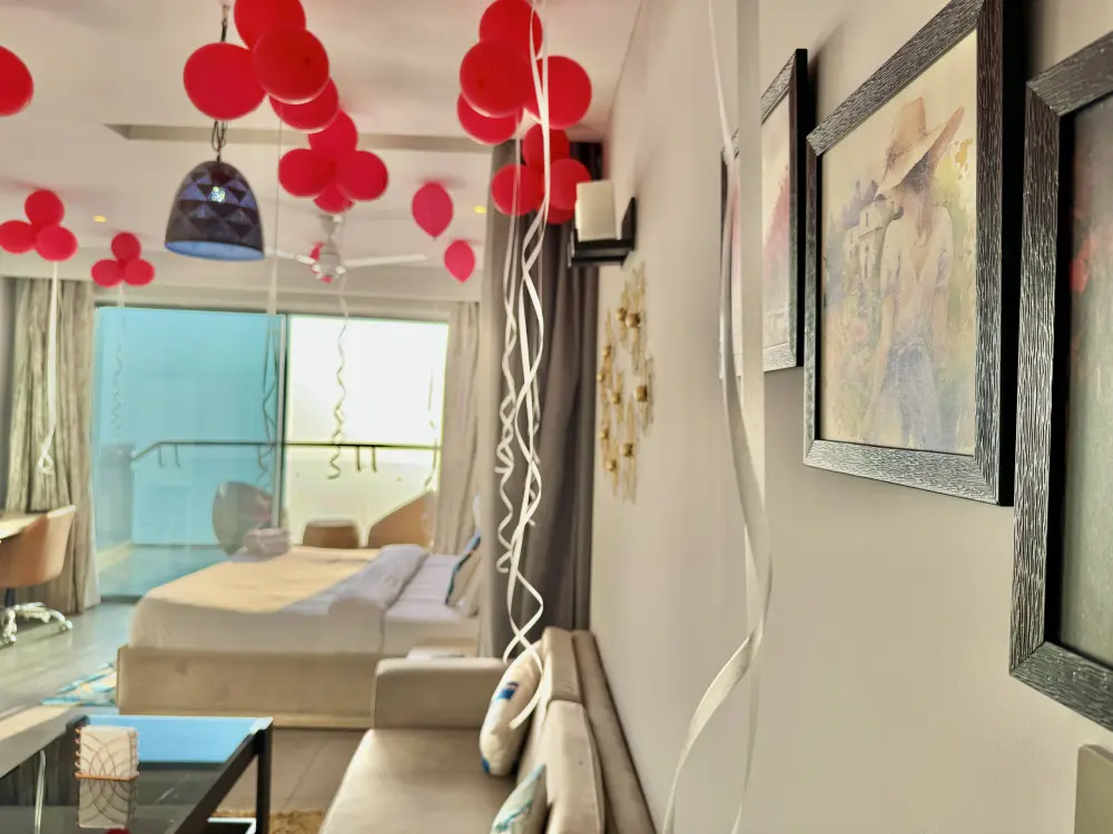 Supernova Sector 94 Noida balloon decorated room interior